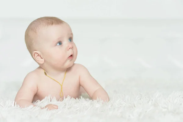 Adorable Bebé Niño Sobre Fondo Blanco —  Fotos de Stock