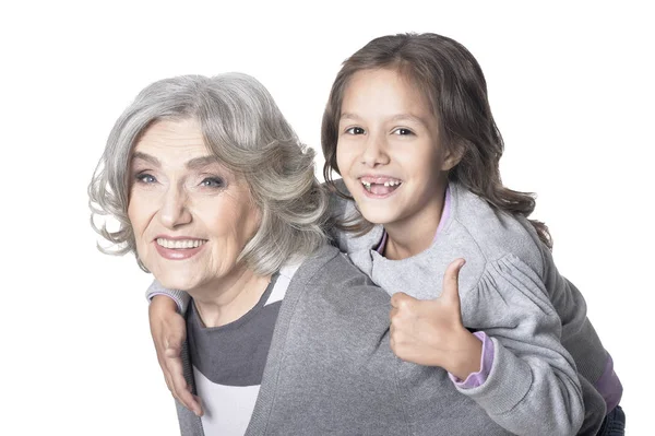 Portret Van Gelukkige Grootmoeder Kleindochter Geïsoleerd Witte Achtergrond — Stockfoto