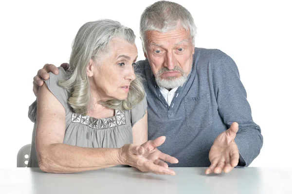 Verrast Happy Senior Paar Geïsoleerd Witte Achtergrond — Stockfoto