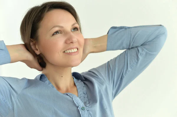 Porträt Der Schönen Jungen Frau Posiert — Stockfoto