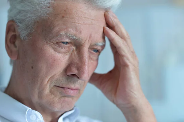 Portrait Triste Homme Âgé Malade Avec Mal Tête — Photo