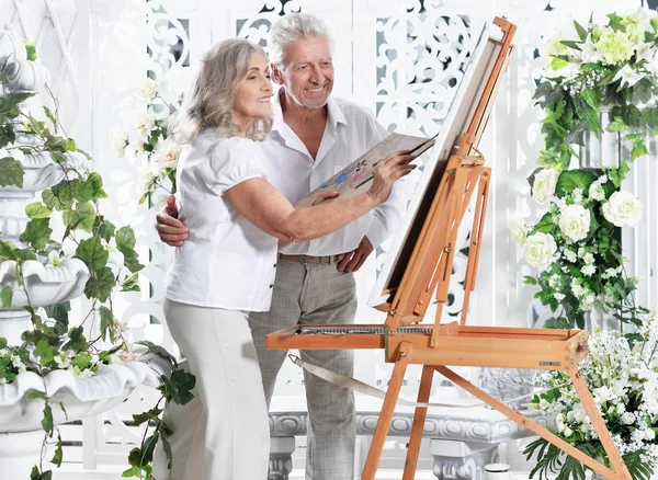 Happy Senior Couple Painting — Stock Photo, Image