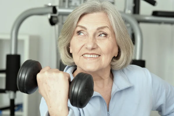 Portrait Elderly Woman Exercising Gym — Stock Photo, Image