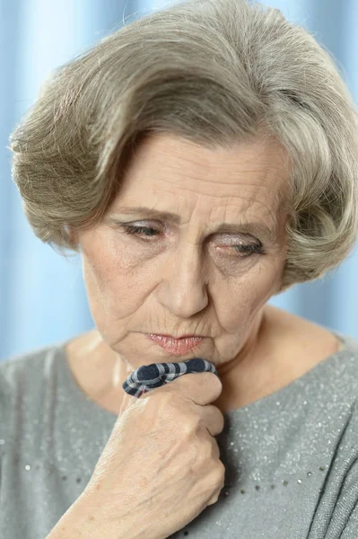 Beautiful Senior Woman Sick — Stock Photo, Image