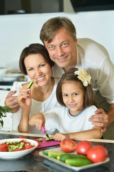 Family Cooking Together Kitchen Table — Stock Photo, Image