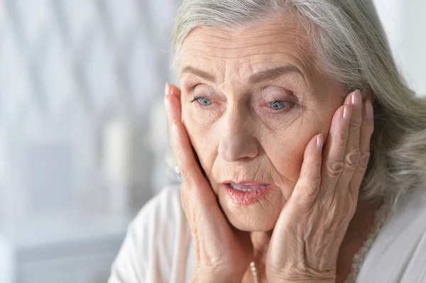 Close Portrait Sad Ill Senior Woman — Stock Photo, Image