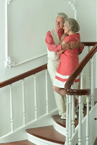 Vrolijk Senior Paar Thuis — Stockfoto