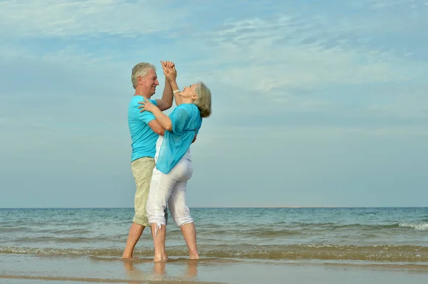 Happy Elderly Couple Dancing Tropical Beach — Stock Photo, Image