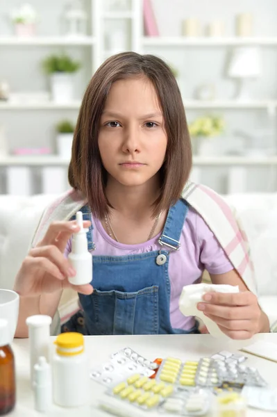 Close Portrait Sick Little Girl Using Inhaler — Stock Photo, Image