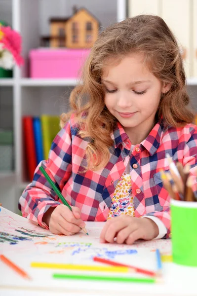 Carino Sorridente Ragazza Disegno Casa — Foto Stock