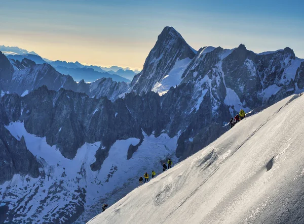 Bergbeklimmers Bij Aguille Midi — Stockfoto