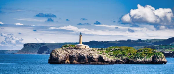 Mouri Adası Deniz Feneri Görüntüsü — Stok fotoğraf