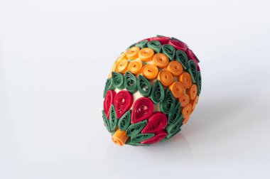 Renkli el yapımı Paskalya yortusu yumurta