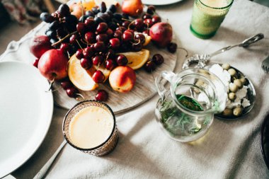 lezzetli aile yemeği evde 