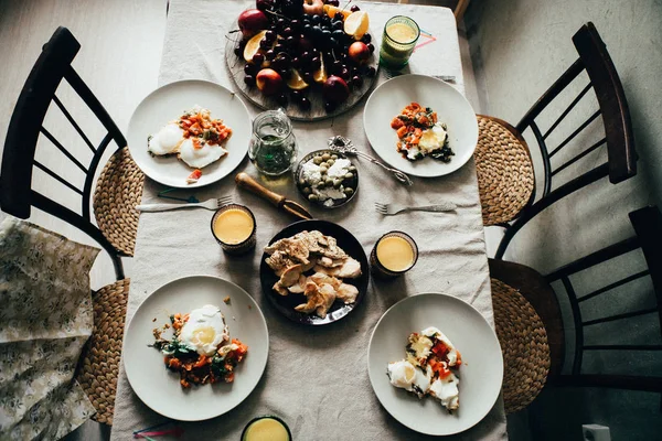 lezzetli aile yemeği evde 