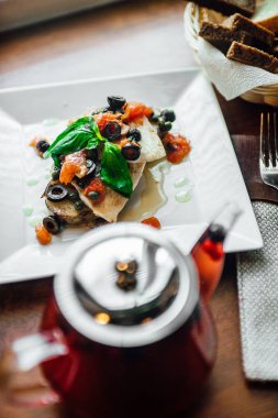 yiyecek ve içecekler