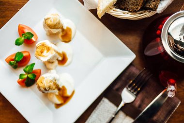 yiyecek ve içecekler