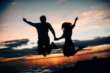 Mutluluk aşk hikayesi