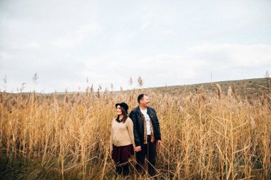 mutlu aşıklar aile