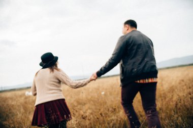 Dışarıda mutlu bir aile