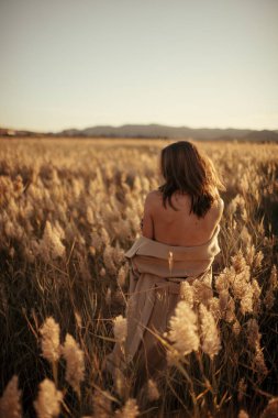 portre özgürlük durağındayım kız denizde