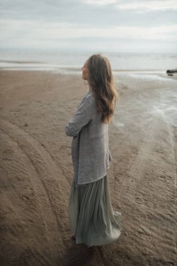 portre özgürlük durağındayım kız denizde