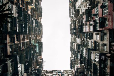 Hong Kong şehir manzarasının düşük açılı görüntüsü, Çin