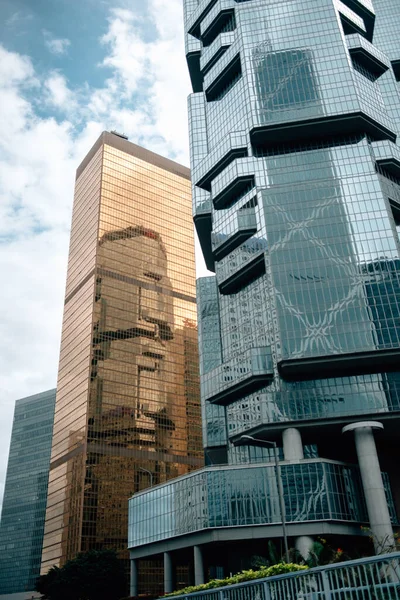 Vista Ángulo Bajo Del Paisaje Urbano Ciudad Hong Kong China — Foto de Stock