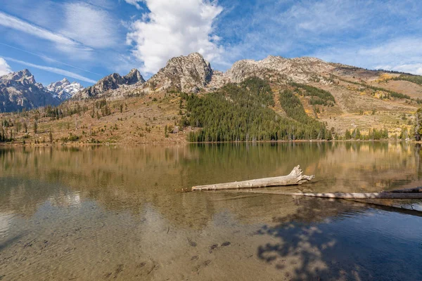 String Lake vallen reflectie — Stockfoto