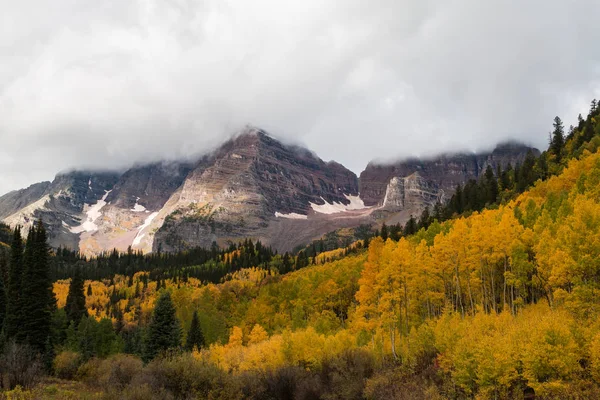 Jesień w Maroon Bells — Zdjęcie stockowe