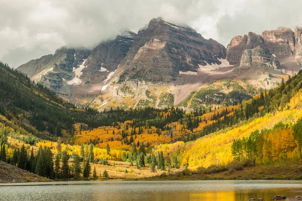 Hösten på Maroon Bells — Stockfoto