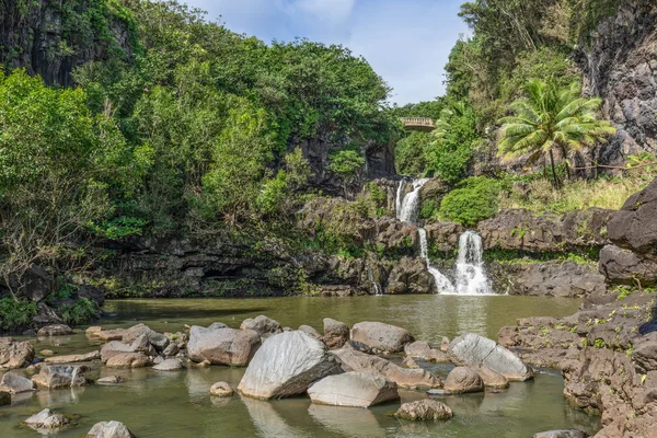 Aussichtsreiche sieben heilige Becken — Stockfoto