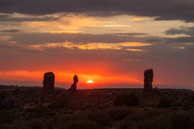 Kemerler N.P gün batımı.