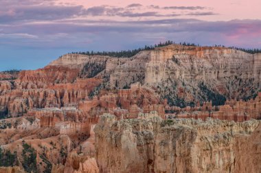 Bryce Canyon günbatımı