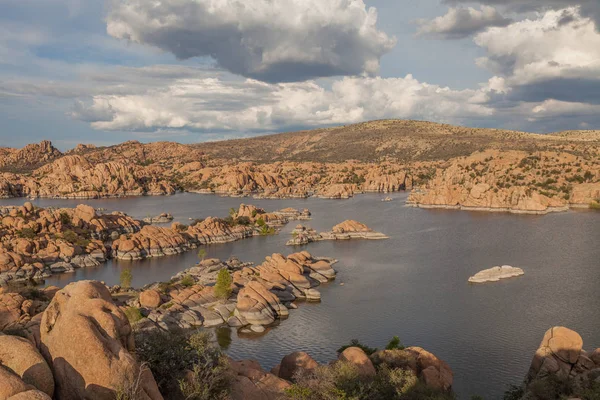 风景秀丽的沃森湖普雷斯科特亚利桑那州 — 图库照片
