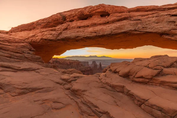 Zonsopgang Mesa Arch Moab Utah — Stockfoto