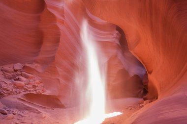 antilop Kanyonu Page Arizona yakınlarında bir yuvası Kanyon doğal peyzaj