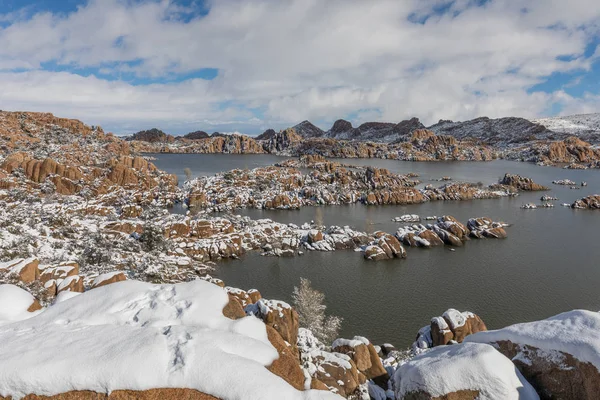 Een Sneeuw Bedekt Winterlandschap Aan Watson Lake Prescott Arizona — Stockfoto