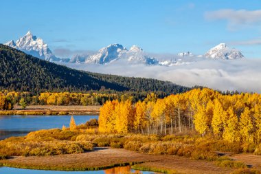 Tetons doğal bir sonbahar manzara