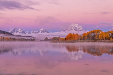 tetons doğal gündoğumu yansımasıdır Güz