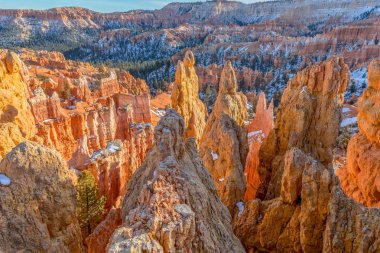 Bryce Canyon Utah doğal manzara kış