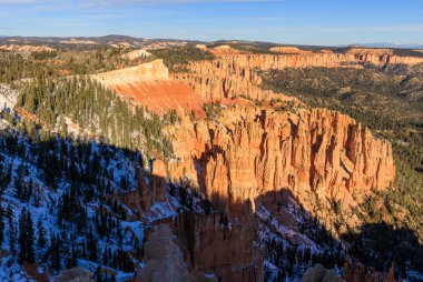 Bryce Canyon Milli Parkı Utah manzaralı engebeli peyzaj