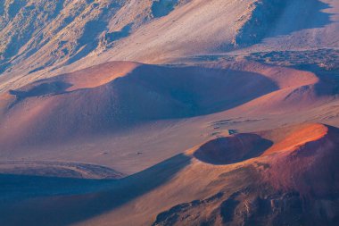 Haleakala yanardağ krater manzara Maui Adası
