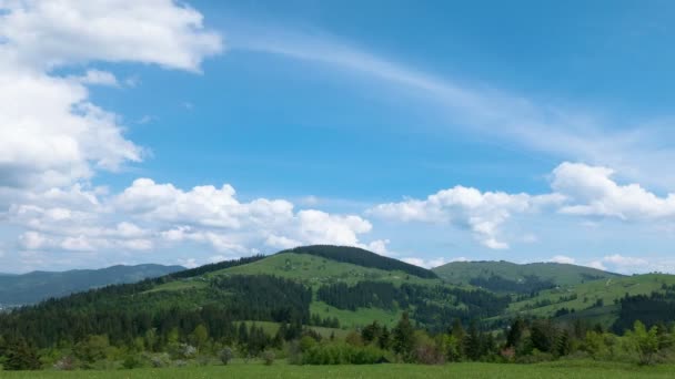 4k. Krajobraz góry hills chmury. Upływ czasu bez ptaków, Raw wyjście — Wideo stockowe