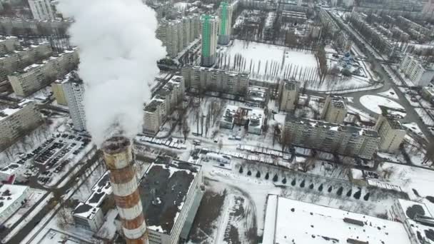 4K Aerial. Pipe of old power plant. Around Harmful emissions in  atmosphere. — Stock Video