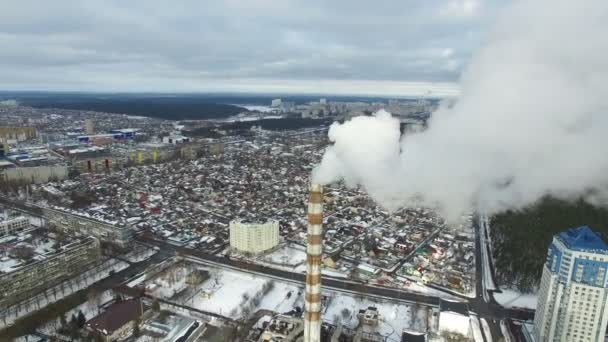 4K Aerial. Around of Pipe of old power plant with smoke. Outdated technologies — Stock Video
