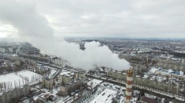   4k hava. Boru şehir santral. Atmosfer zararlı emisyonların. 