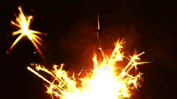 Sparks Lichten Uit Fireworks Feestelijke Symbool — Stockvideo