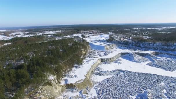 Antenne Winterzeit Und Grube Auf Die Produktion Von Stein Seitenflug — Stockvideo