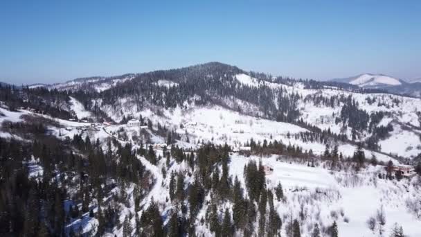 Luchtfoto Wintertijd Bergen Landelijk Gebied Afname Van Hoogte — Stockvideo